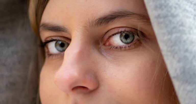 Rhinoplastie ultrasonique en Turquie : Tout sur les tarifs et aperçu des procédures